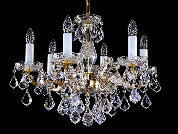 Lampadario-in-cristallo-a-gocce-Reggio-Emilia