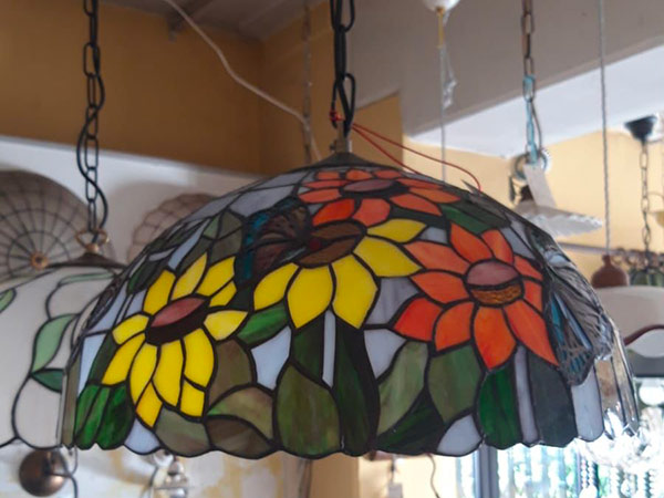Negozio-restauro-lampade-reggio-emilia